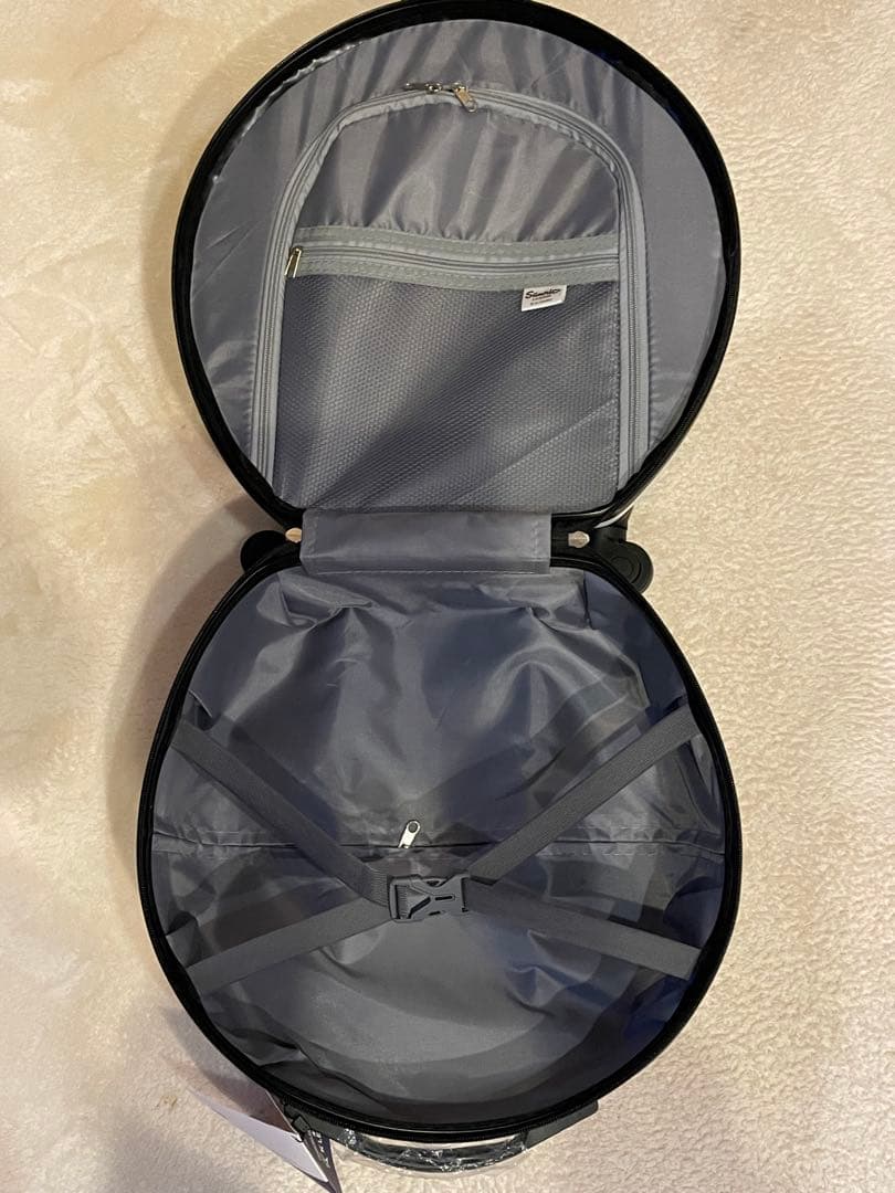 【新品】サンリオキャラクター キャリーケース キティ　クロミ　シナモン　マイメロ