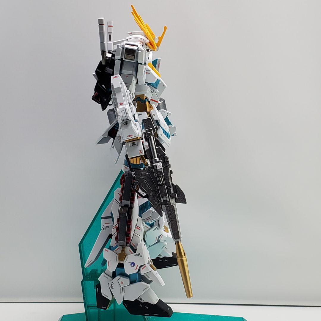 HGUC ユニコーンガンダム 白バンシィゴールドフレーム 塗装 完成品 バンダイ