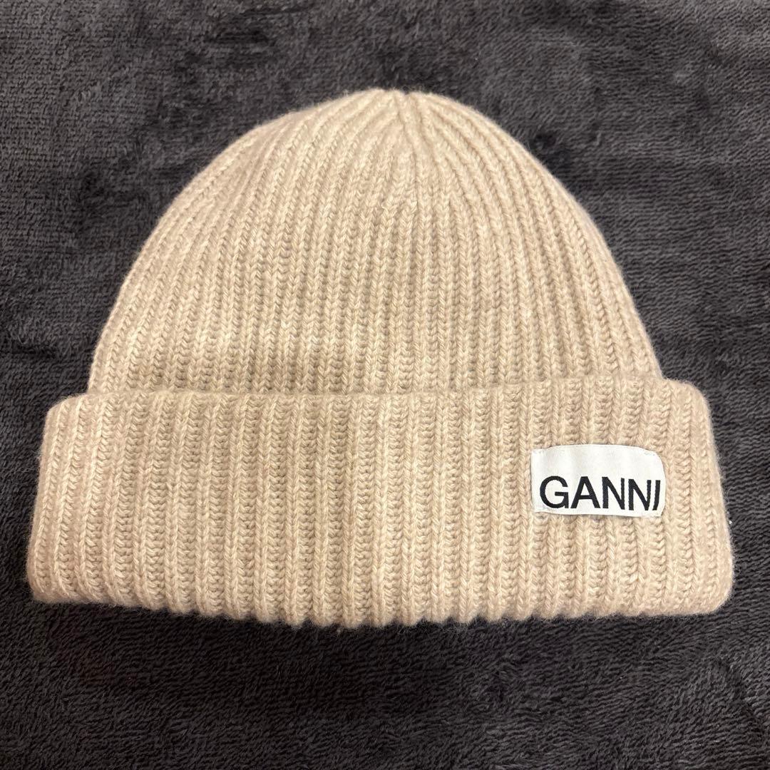 GANNI ニット帽　ベージュ