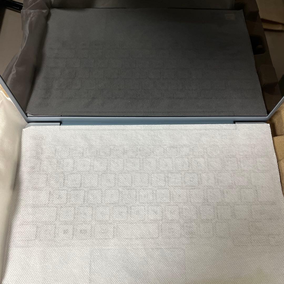 ほぼ新品展示品 富士通 LIFEBOOK CH75/G3 FMVC75G3L