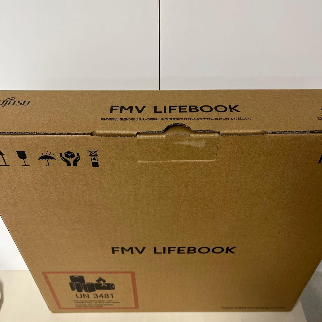 ほぼ新品展示品 富士通 LIFEBOOK CH75/G3 FMVC75G3L