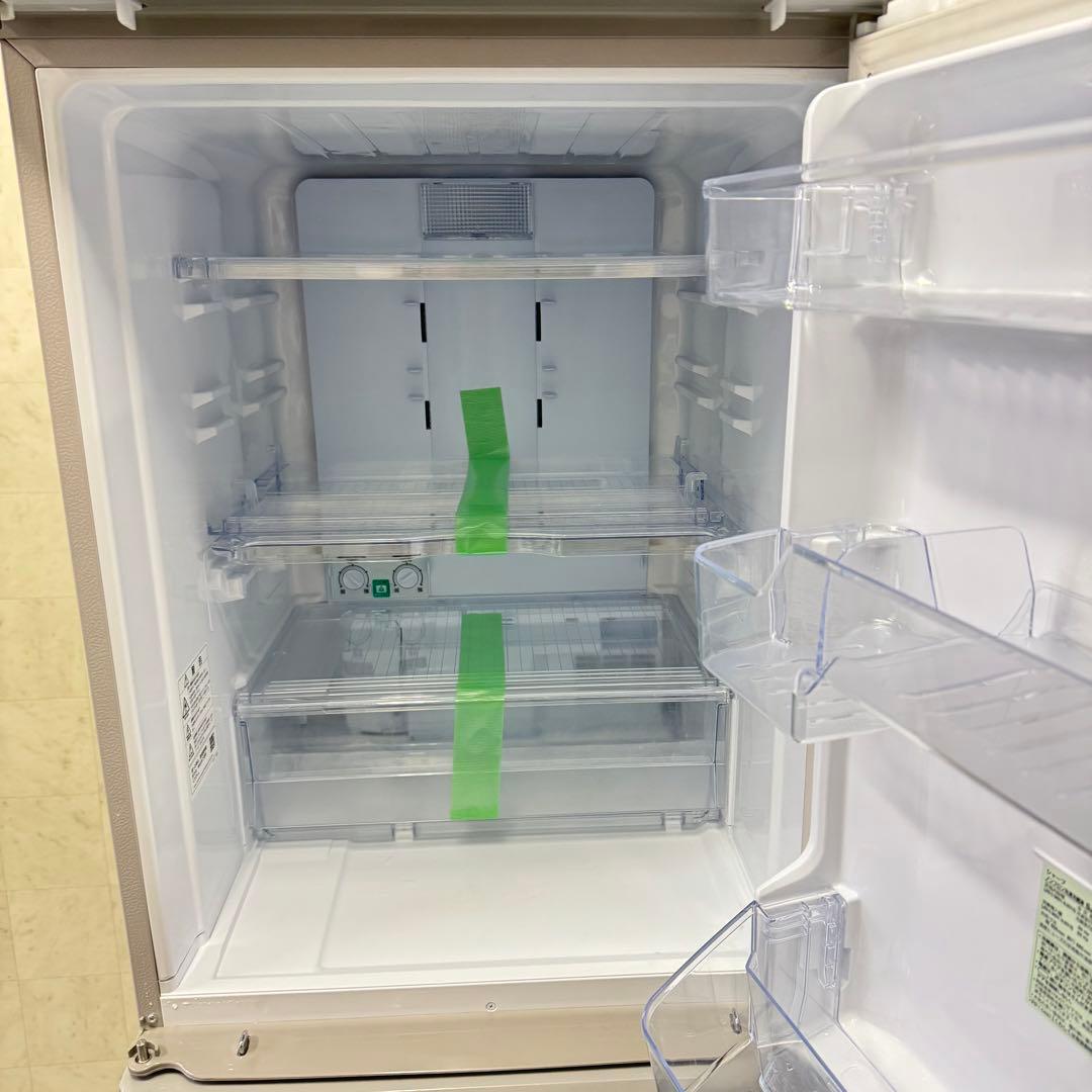 takeshicrea シャープ 冷蔵庫 クリーニング済　2021年