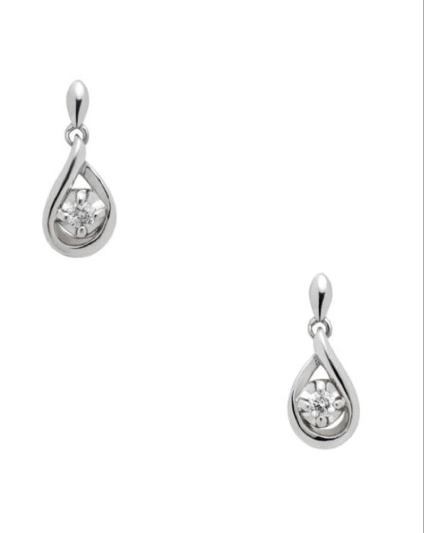 VAヴァンドーム青山 ダイヤモンドピアス