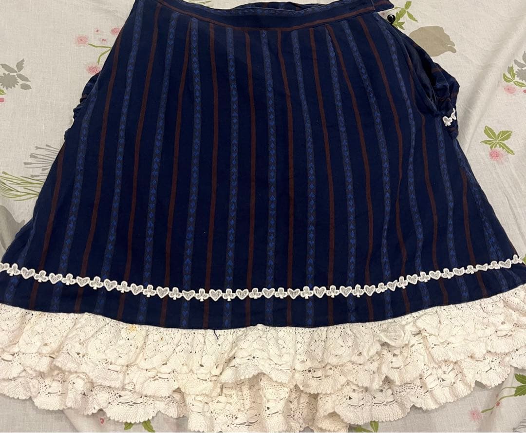 BABY, THE STARS SHINE BRIGHT ストライプ　スカート