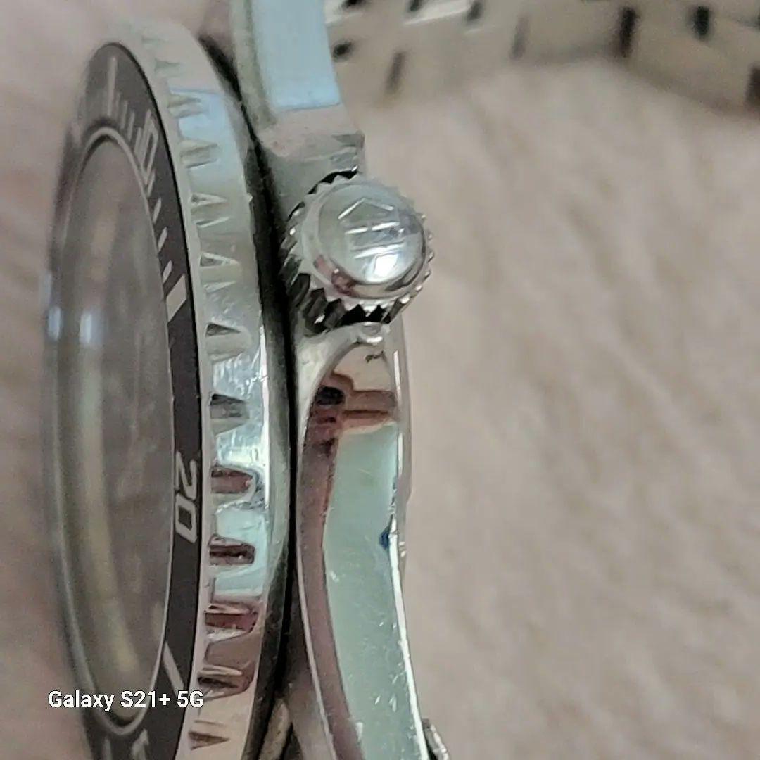 タグホイヤーQZ 980.015N プロフェッショナル200ｍ 腕時計