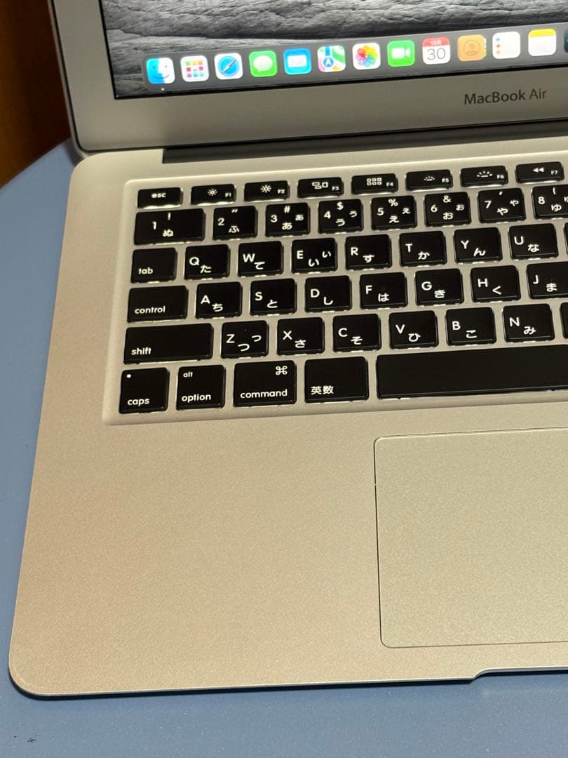 Apple MacBook Air 13インチ/8GB/256GB/美品
