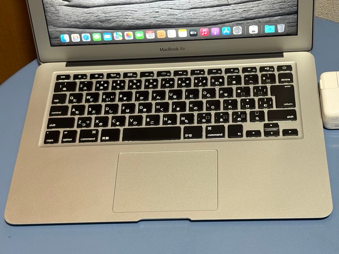 Apple MacBook Air 13インチ/8GB/256GB/美品