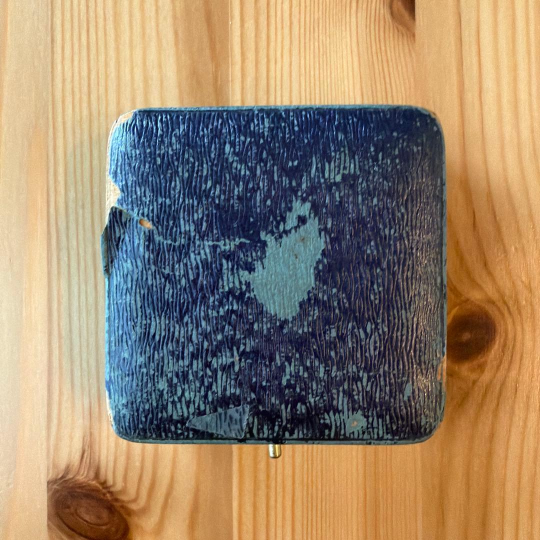 【英国製】Art Jewellersアンティーク・ジュエリー・レザーケース