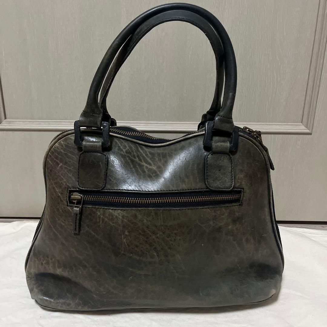 CHRISTIAN PEAU チャーム付きレザーバッグ