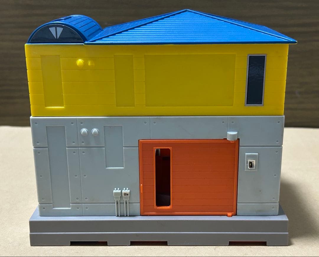 モータートミカ タウンハウス