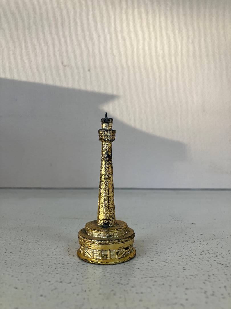 横浜マリンタワー　置物