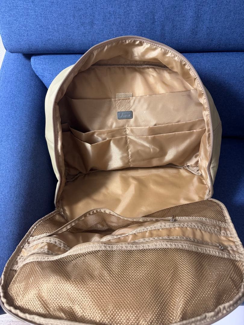 Aww ボストンバック ベージュ