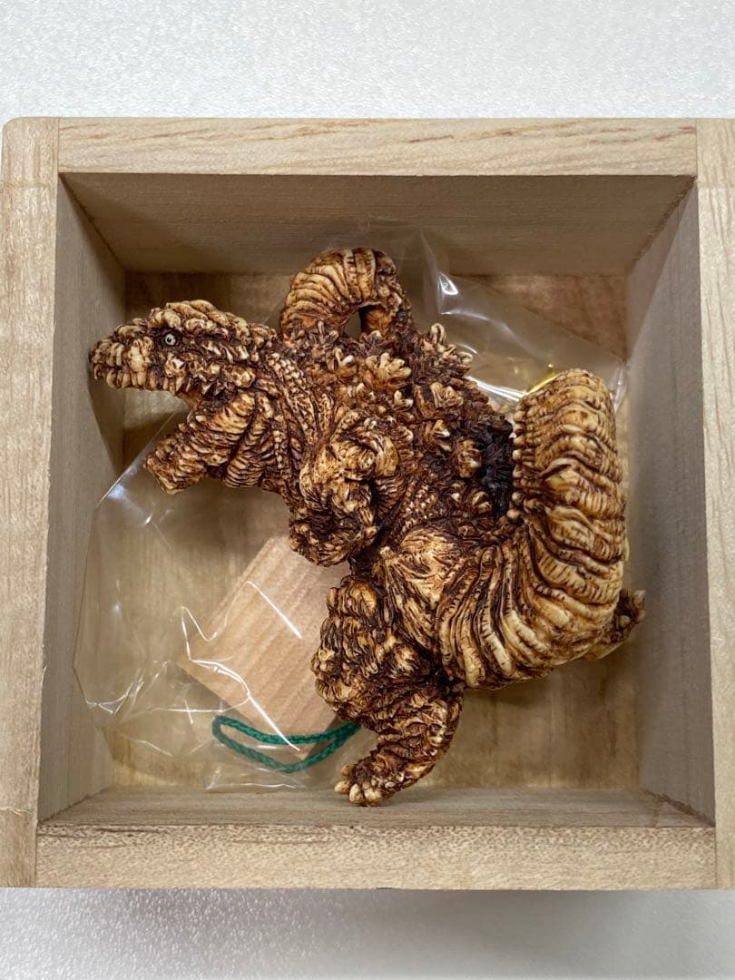 東宝怪獣根付　シン・ゴジラ　木札　木箱付き　ゴジラ　2016 未使用・新古品