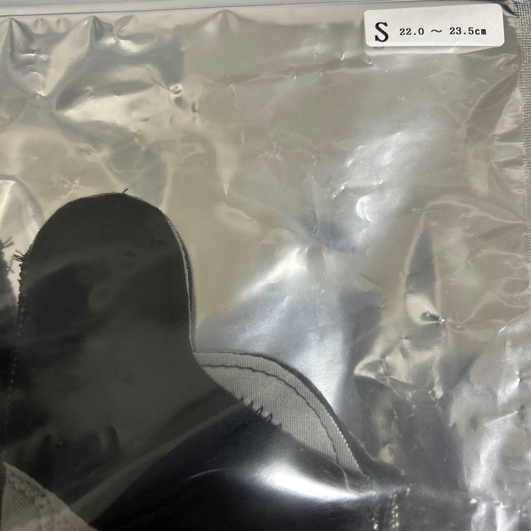 【新品未開封】バーネススタイル キックボクシング グローブ・シューズ Sサイズ