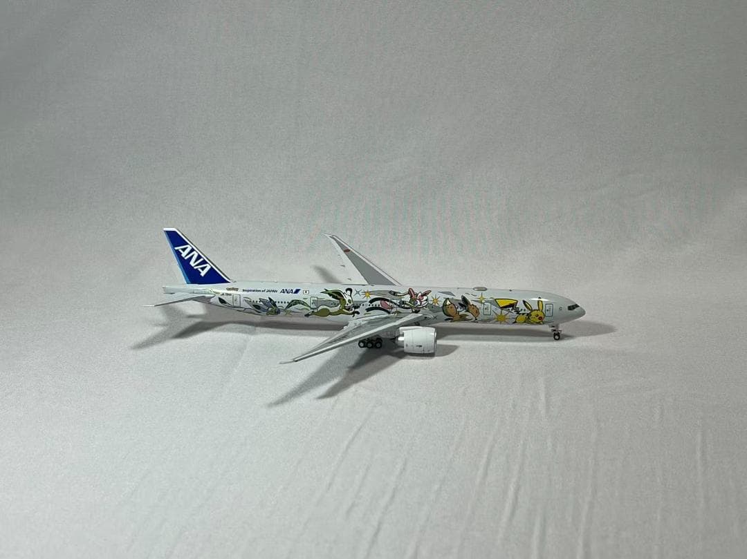 Aviation 1:400 ANA 全日空 B777-300ER JA784A