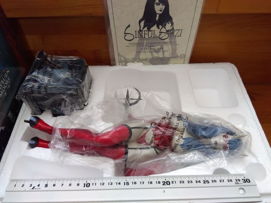 ●シンフルスージー スタチュー ジョセフマイケル ムーア アメコミ フィギュア