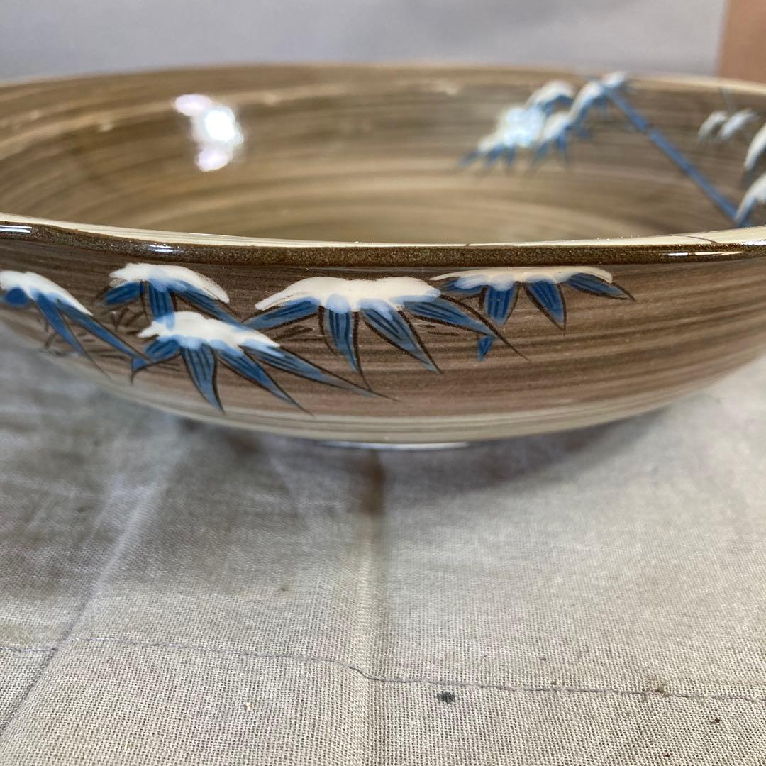 【横石臥牛】現川焼の伝統　重要無形文化財　十三代横石臥牛作　刷毛目雪持笹　鉢