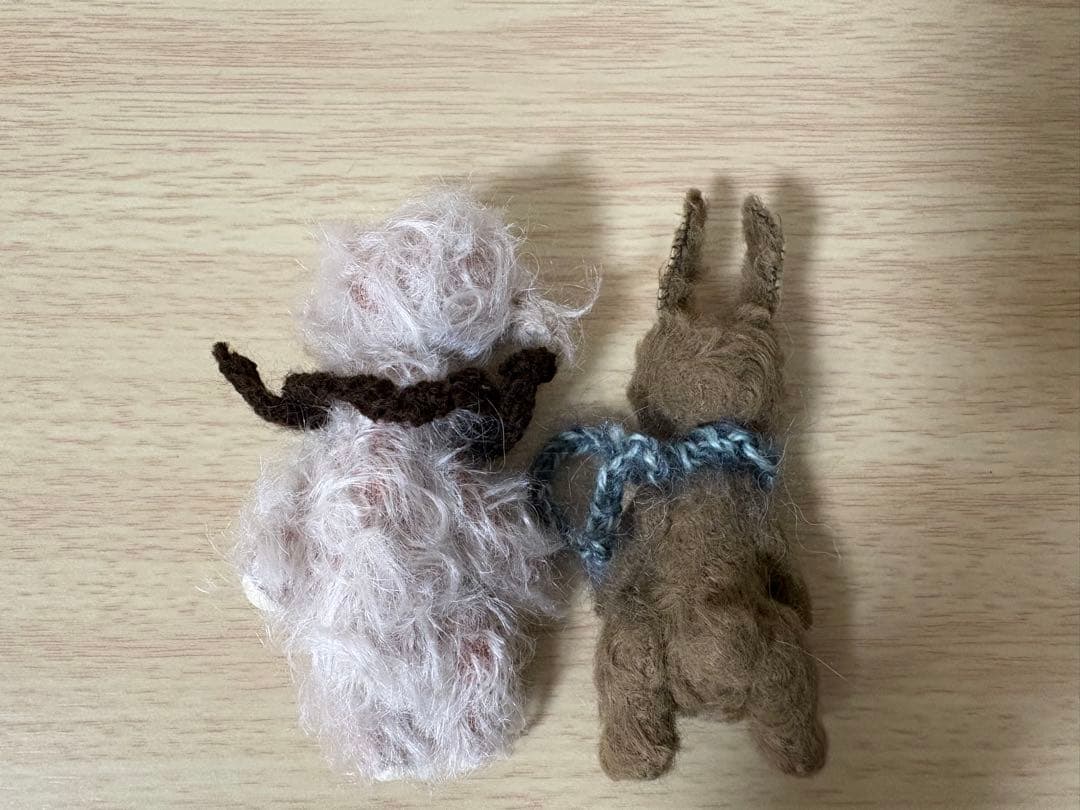 ハチさま専用　　ひつじさんのみ　アートドール　作家　moriのえほん