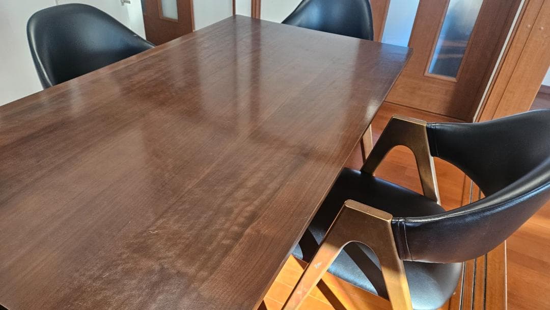 【関家具製】【岐阜引取】ダイニング5点セット4人掛けテーブルアームチェア