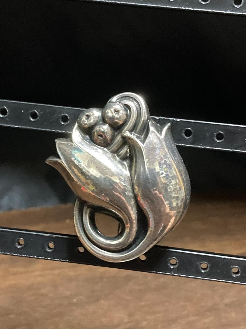 美品 ジョージジェンセン ブローチ スズラン 100C