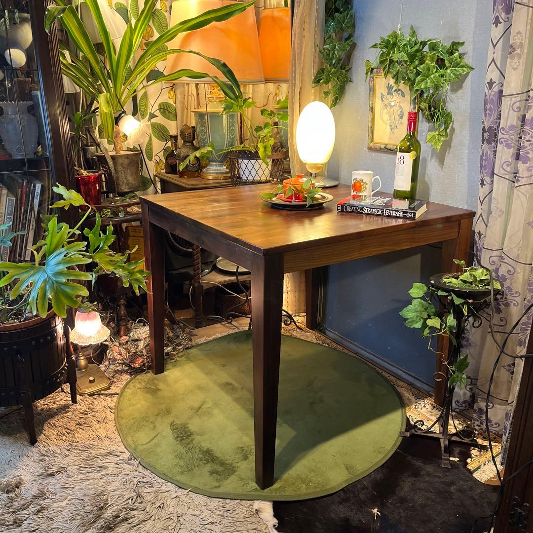 Sale 美品　ヴィンテージ ウォールナット無垢　コンパクト　ダイニングテーブル