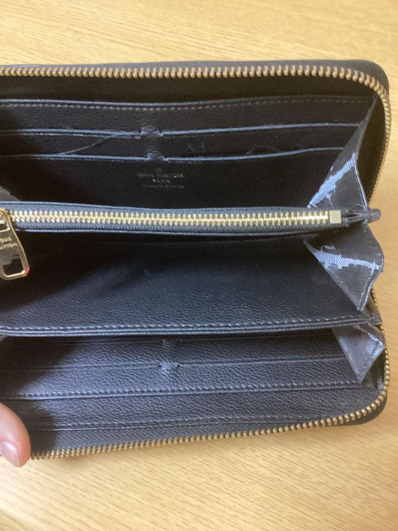 Louis Vuitton 長財布 ブラック