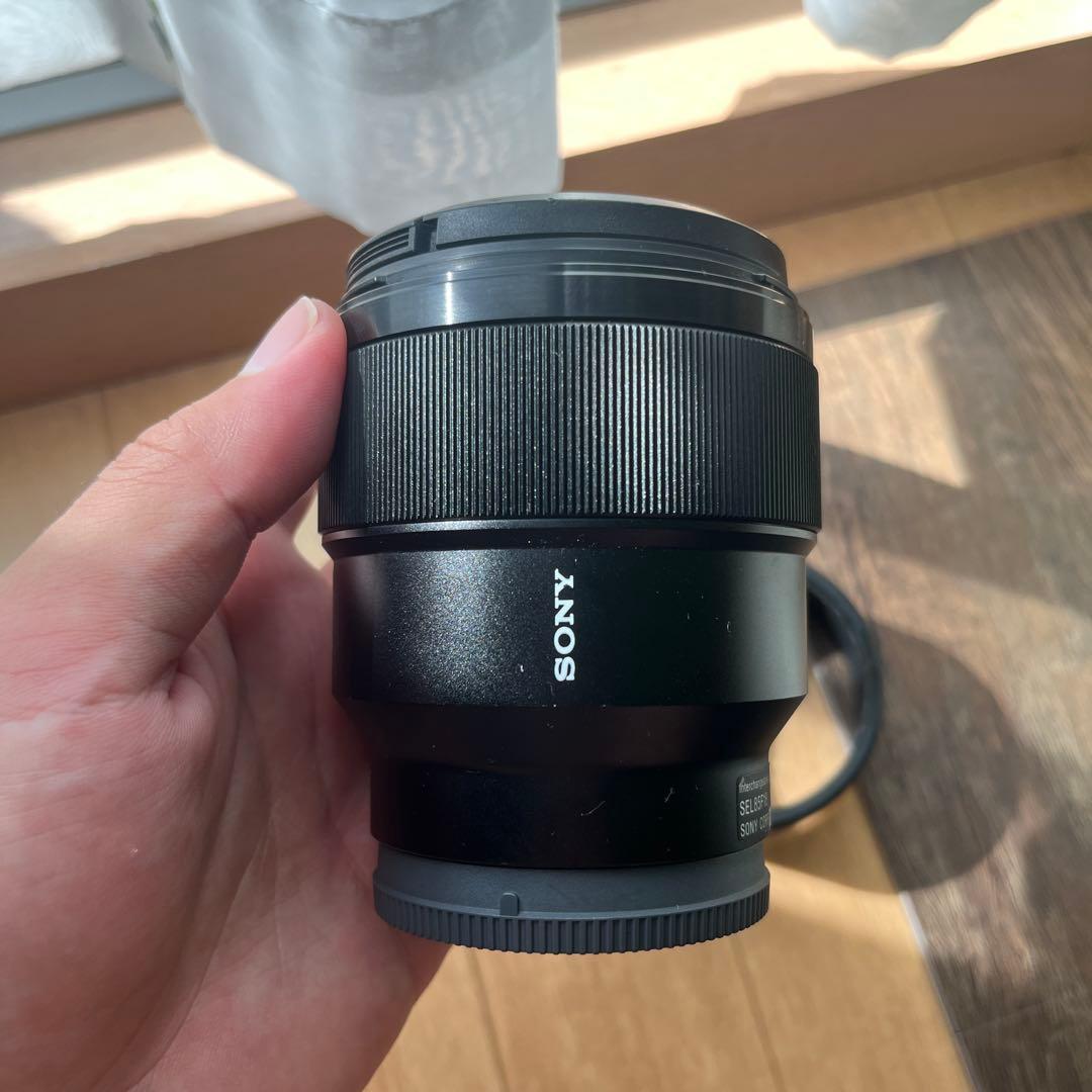 SONY 85mm F/1.8 Eマウント