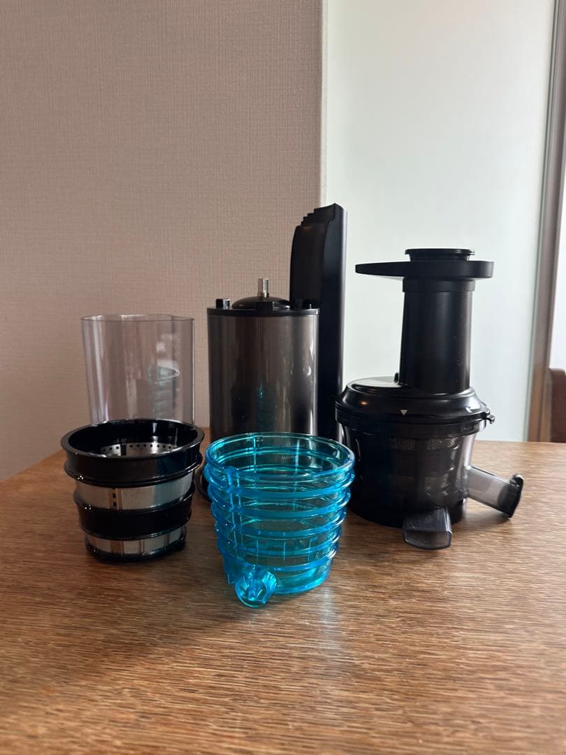 パナソニックMJ-L600 ジューサー ブラック