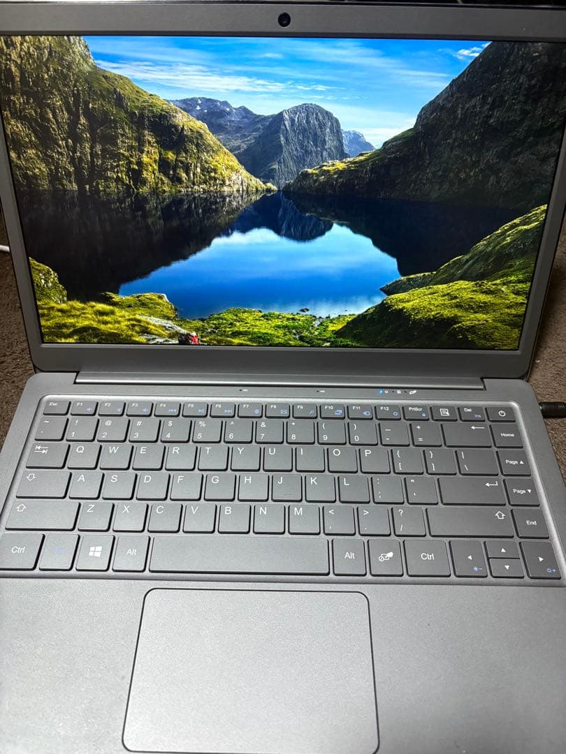 Jumper tech ノートパソコン