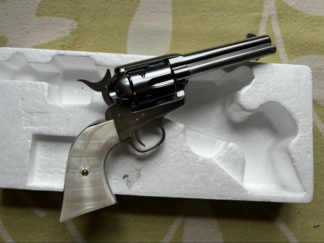 マルシンコルト45 S A Aシルバー6ミリ B B弾