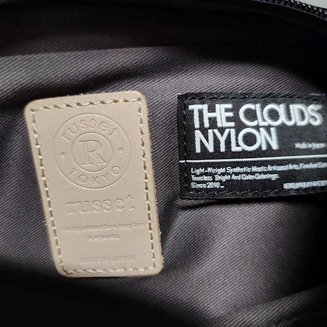 russet THE CLOUDS NYLON ブラックショルダーバッグ
