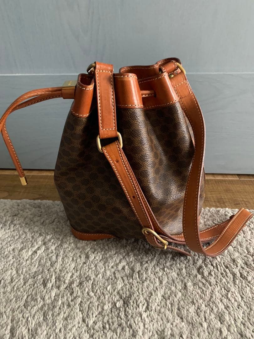 タニベン 様CELINE マカダム ショルダーバッグ 巾着 セリーヌ トリンオフ