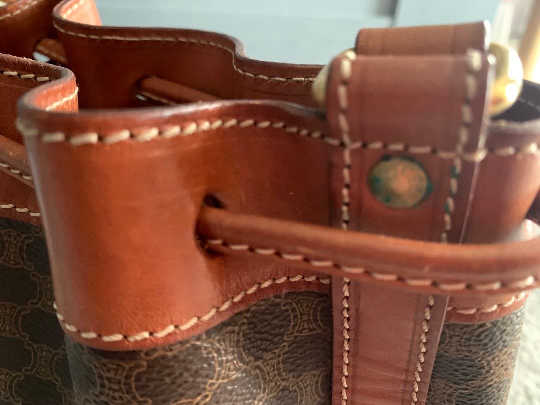 タニベン 様CELINE マカダム ショルダーバッグ 巾着 セリーヌ トリンオフ