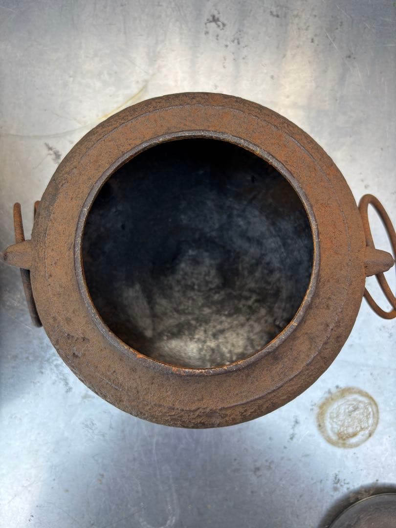 鉄製　茶釜　茶道具　レトロ　古道具　鉄瓶