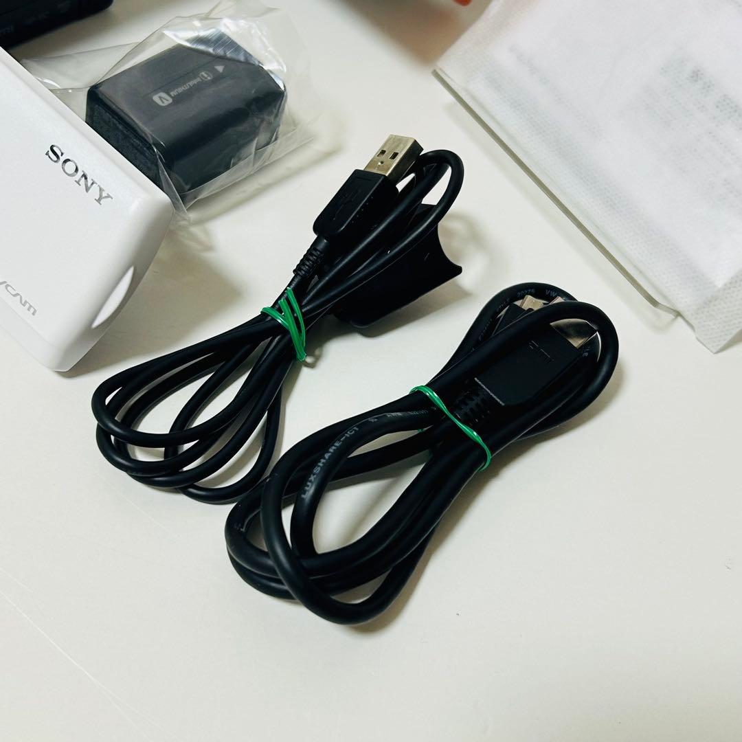 【未使用級】SONY HDR-CX680 ビデオカメラ ホワイト 別途購入品あり