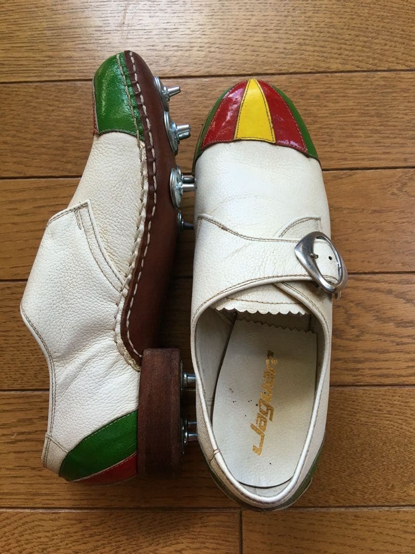 ゴルフシューズ