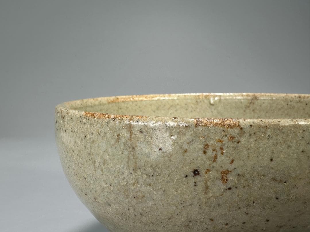 朝鮮古美術　李朝時代　茶道具　茶碗　白磁　貫入 時代　古物　韓国美術　旧蔵供箱