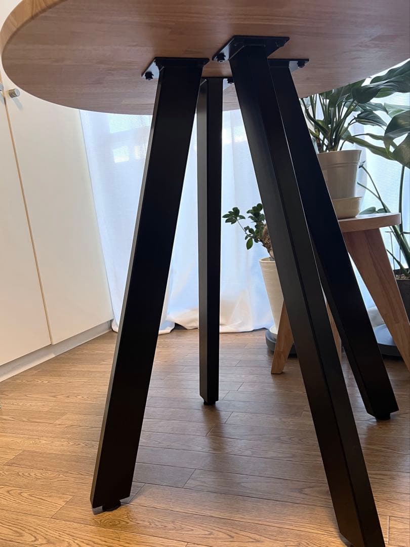 美品 kanademono 天然木 ラウンド カフェ テーブル 直径66cm