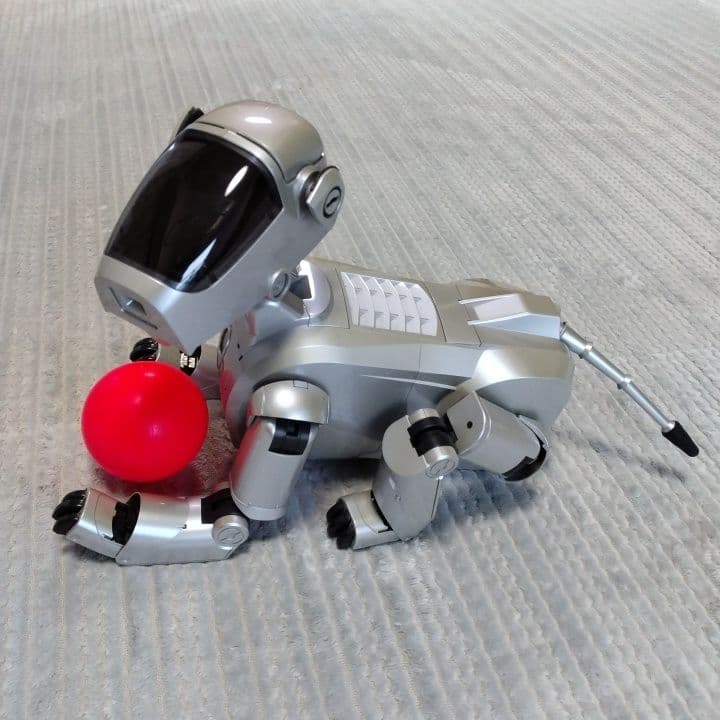 希少／初代AIBO／アイボERS-111／SONY／ソニー／シルバー／動作可