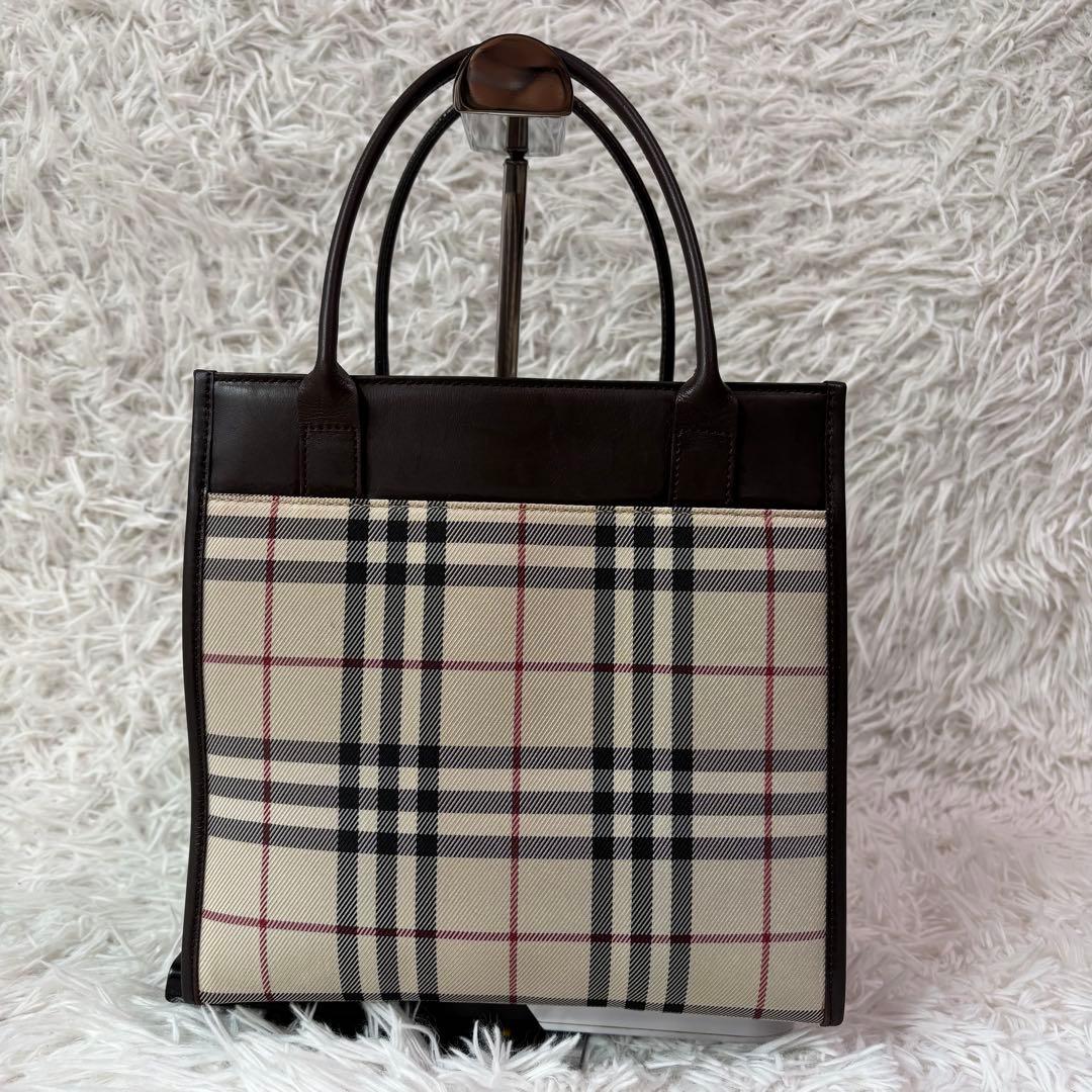 ✨極美品✨バーバリー ハンドバッグ ノバチェック ロゴプレート レザー×PVC