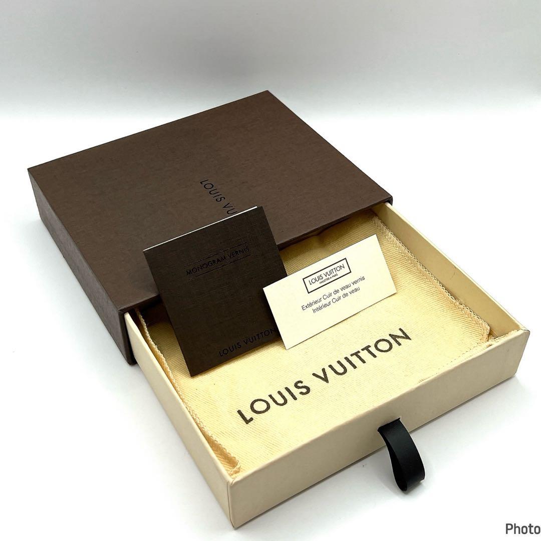 ルイヴィトン　ヴェルニ　パース　レッド　赤