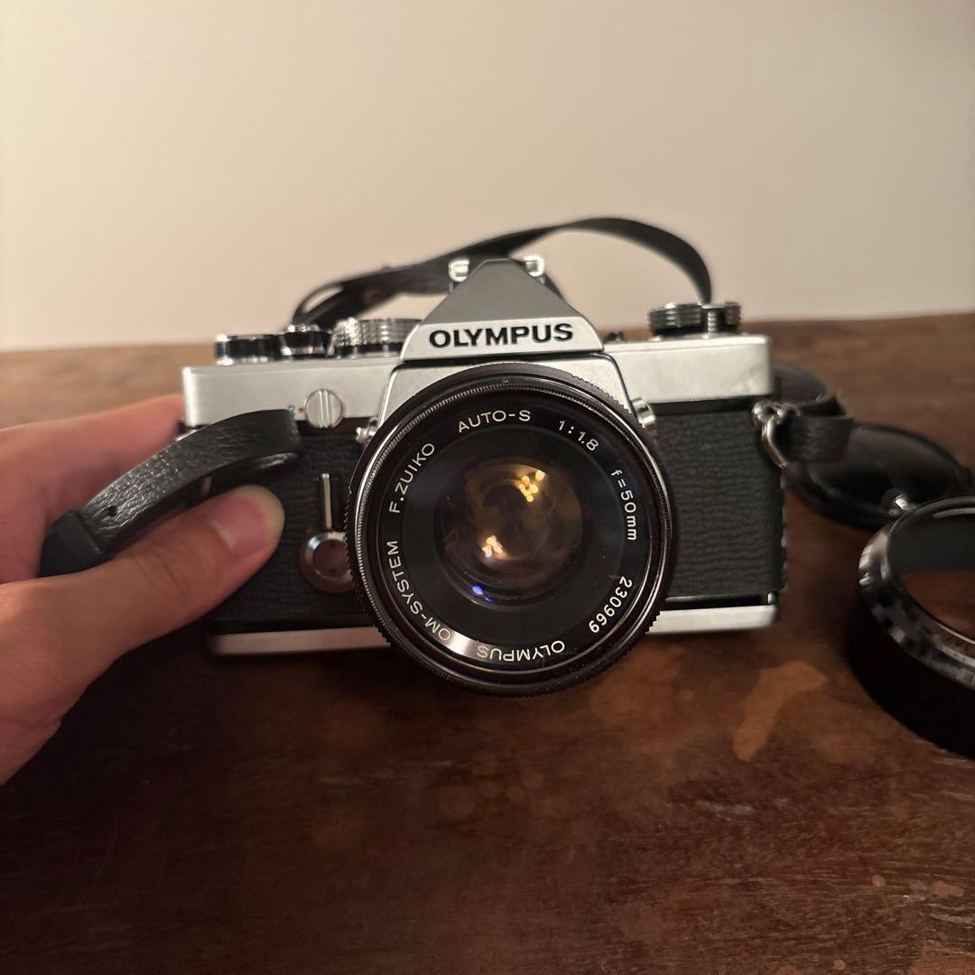 【極美品・希少革ケース付】Olympus om-1