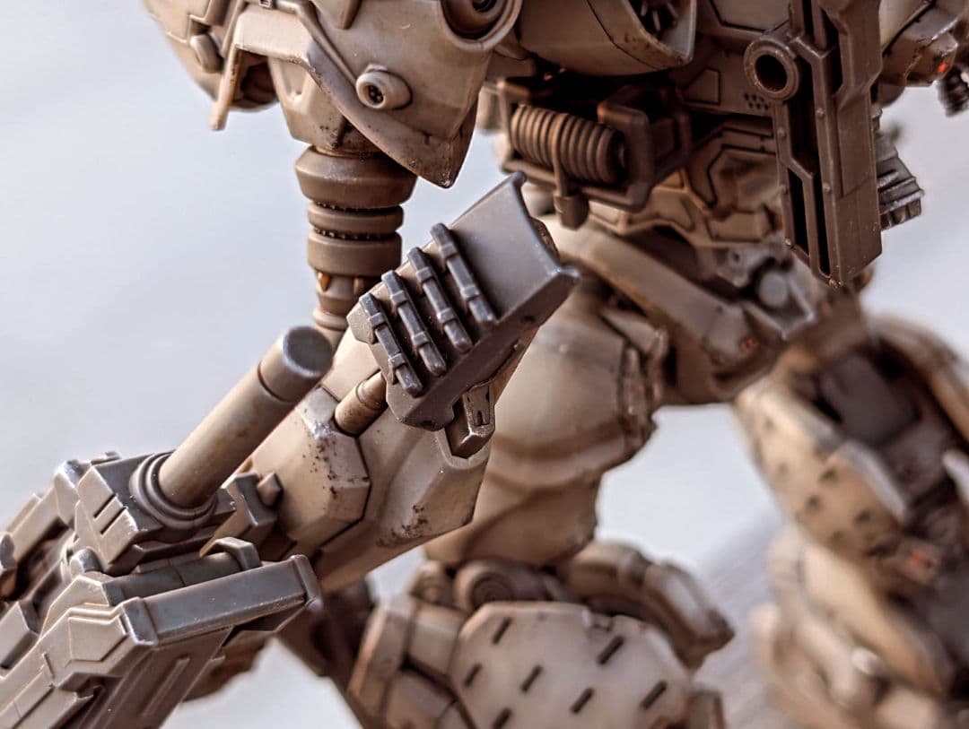 30MM アーマード・コア6 ナイトフォール　完成品　成形色ウェザリング仕上げ