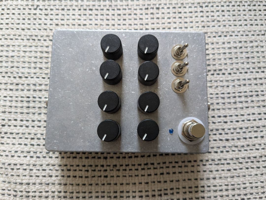 エフェクター製作引き受けます