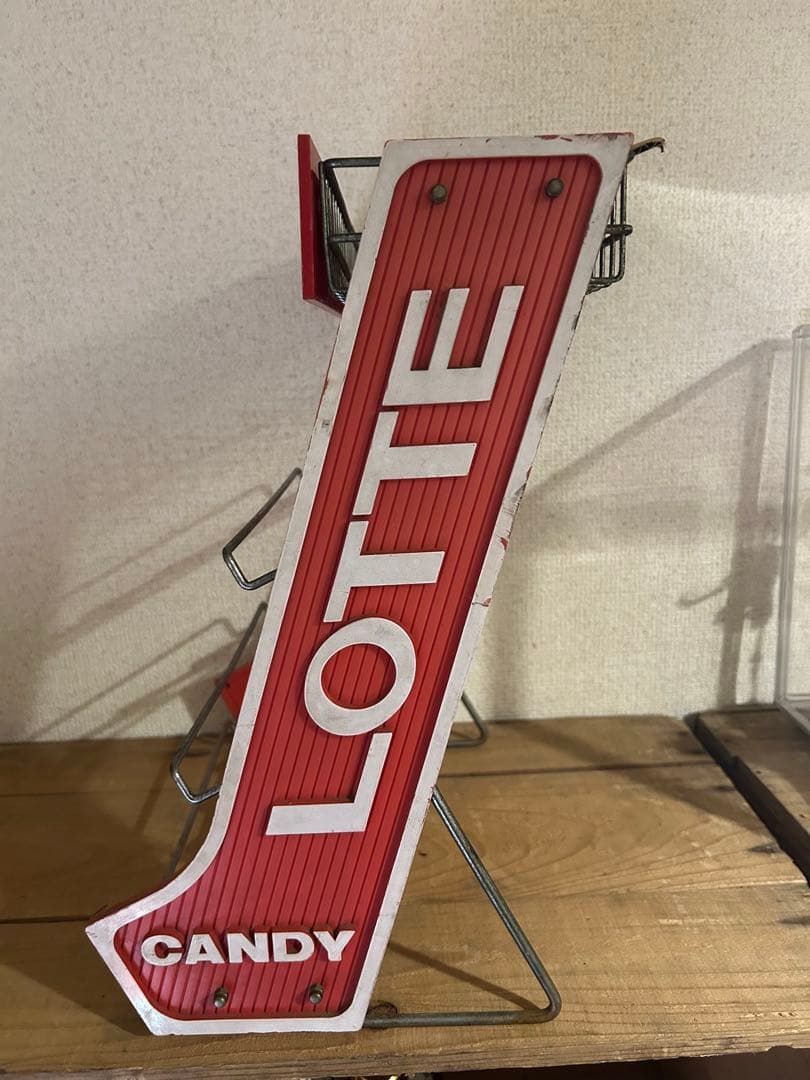 超希少　LOTTE ディスプレイラック 赤 3段式　非売品　 ※期間限定値下中