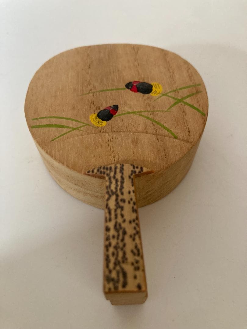 団扇香合　うちわ　蛍　木製　茶道具