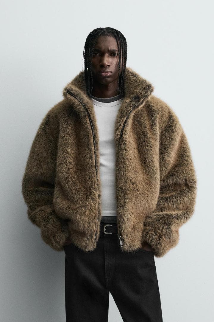 ZARA ザラ ショートフェイクファーコート M