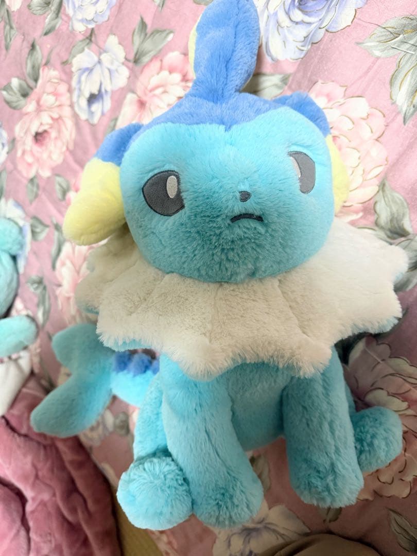 シャワーズ ふわふわ抱きぬいぐるみ ポケモンセンター