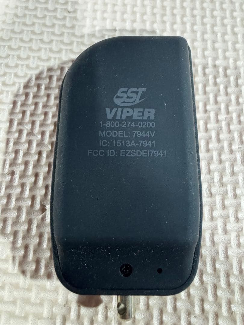 美品 VIPER 7944V セキュリティリスキャナー リモコン 送信機