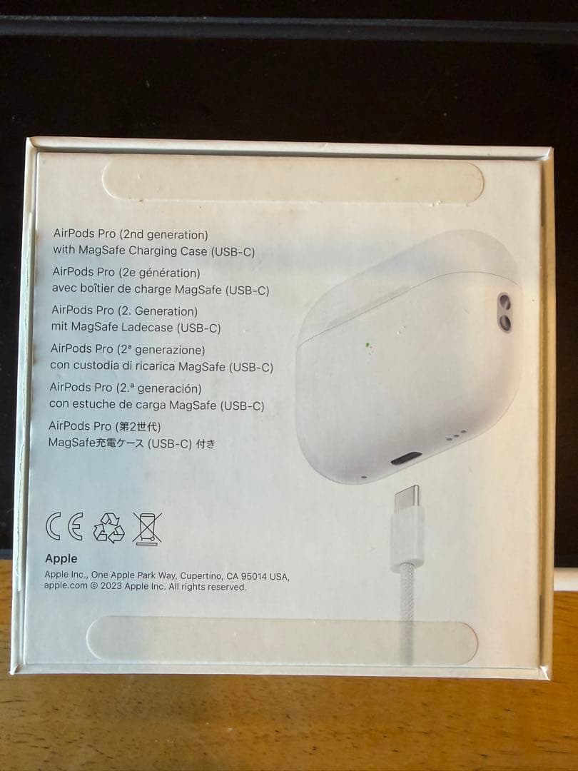 AirPods Pro (第2世代) 本体 MagSafe充電ケース付き